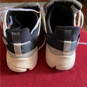 Off White Presto Size 9.